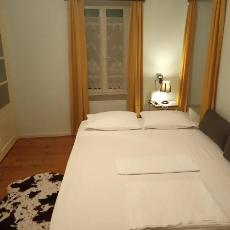 בית נופש Thelgitro, A Traditional House Located In The Heart Of